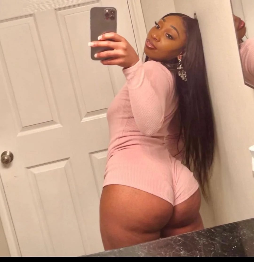 Naturally Stacked 👅🍑 #lHFOe05I