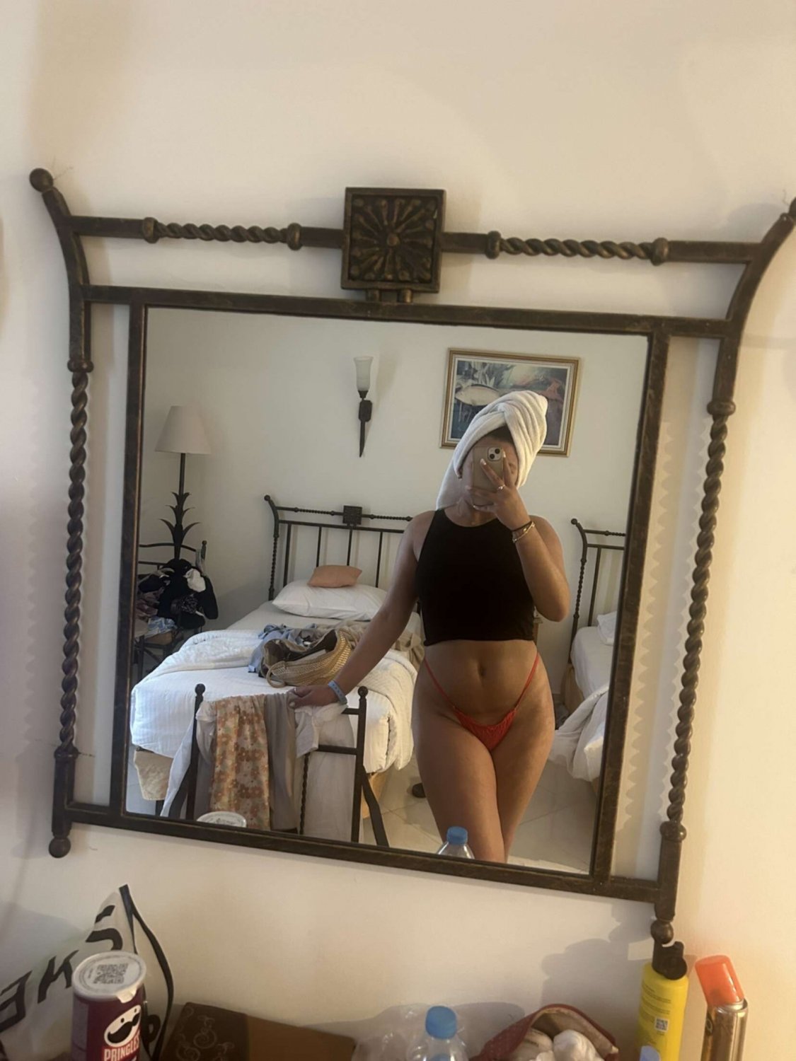 Holly23 yo slut #lO39XX3M