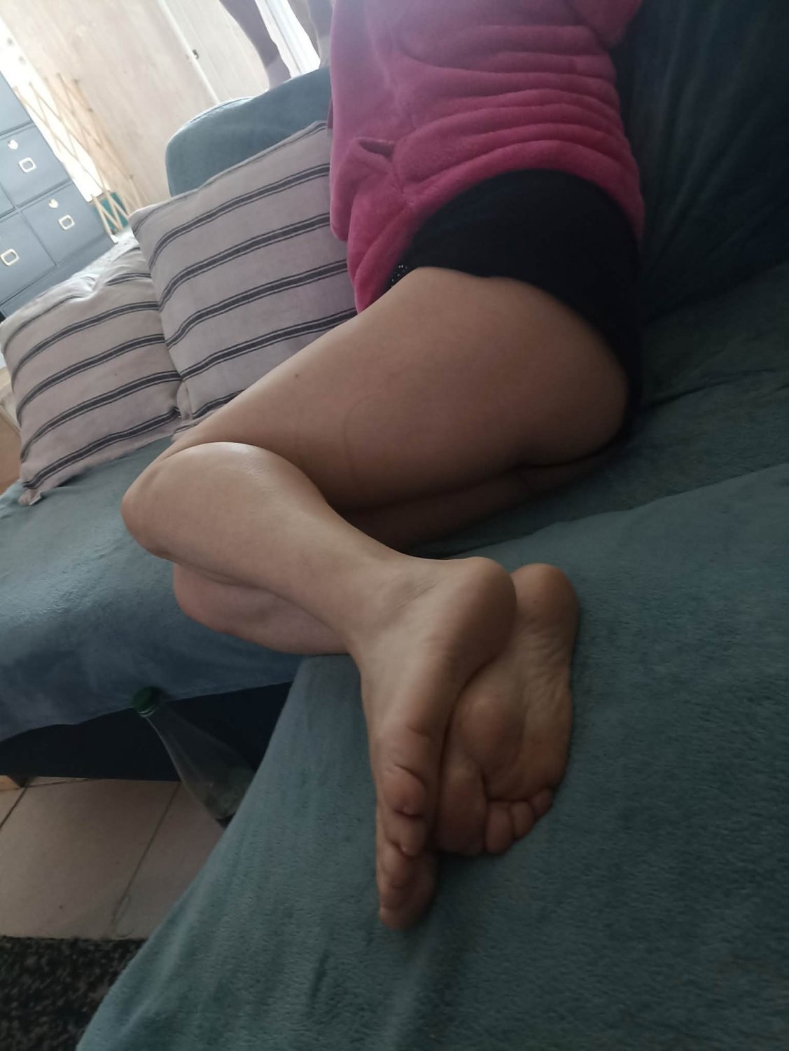 My French friend is addicted to his wife's feet #lqsbQemd