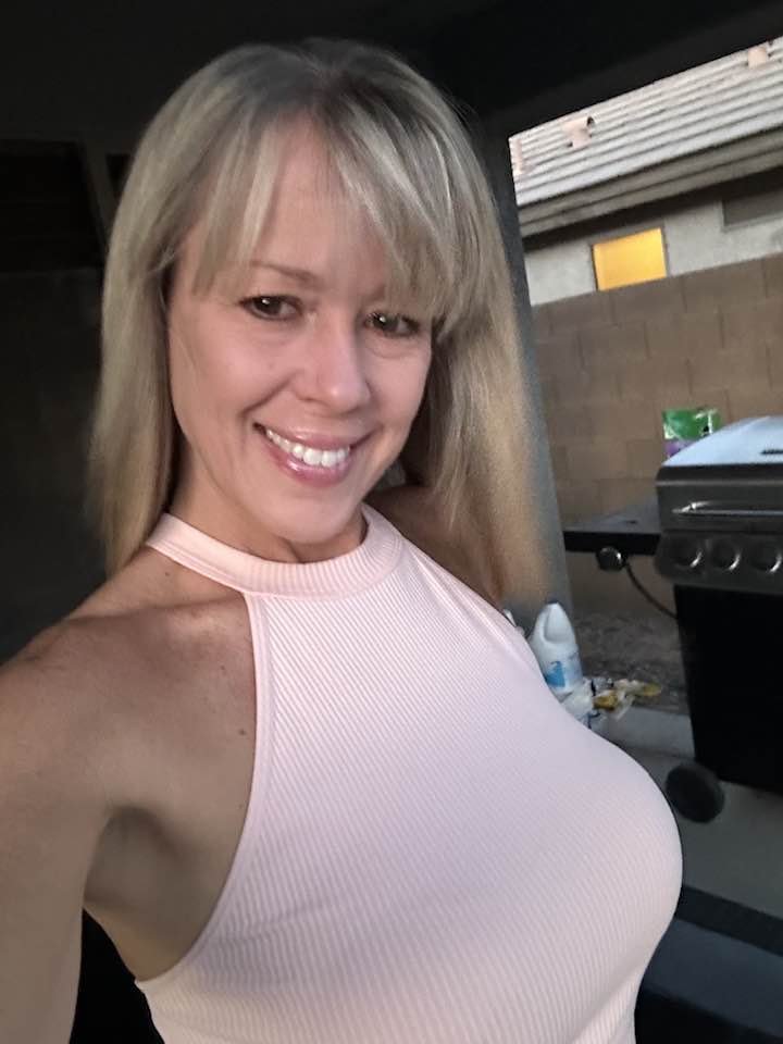 Arizona mom 2 #LW9gOrLy