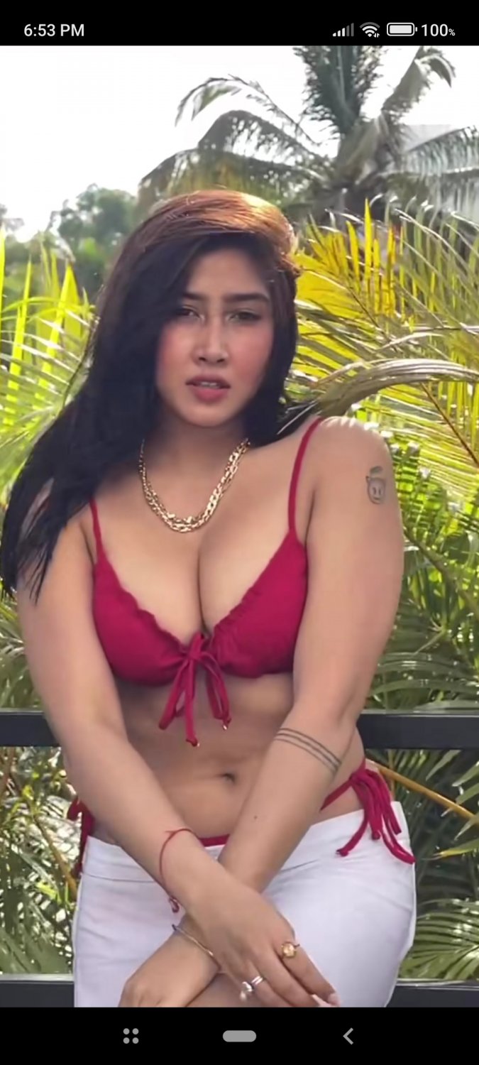 SOFIA ANSARI #mEwKNaSB