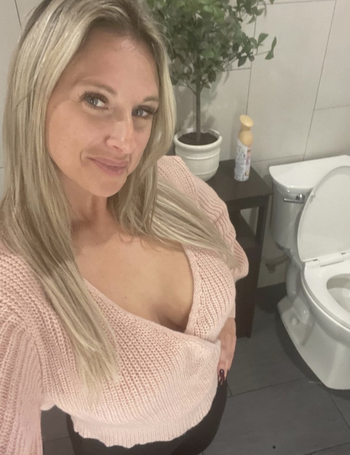 Tanya slut mom kik ownher1980 if you have more or want to trade #MJufpOvt