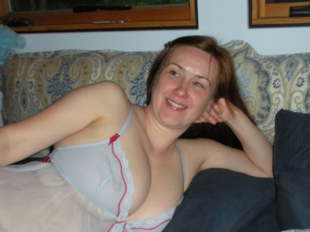 Melissa - Someones Busty GF.  (x3) #Myte6rJu