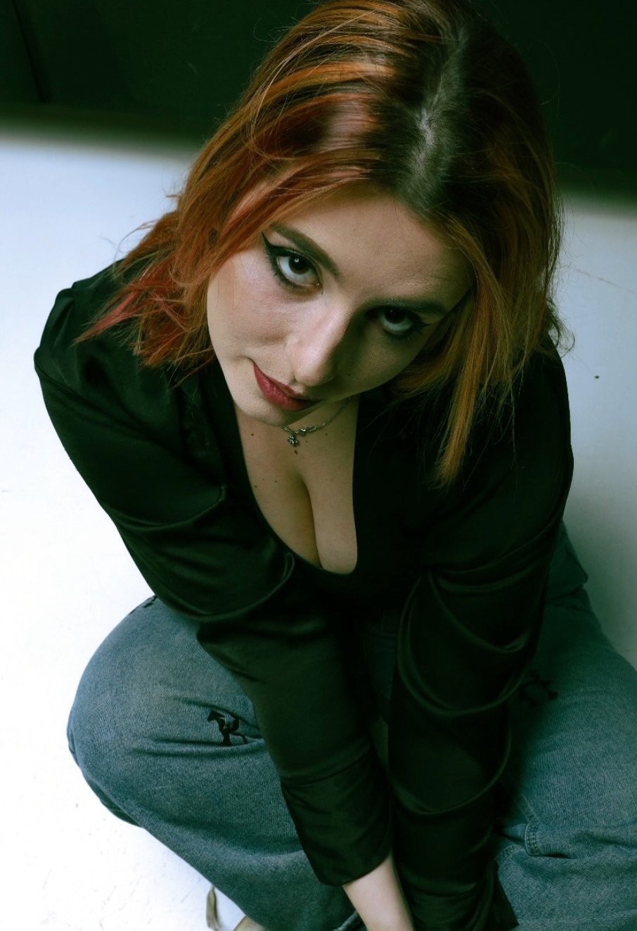 Amateur sexy babe #MzbzrTRr