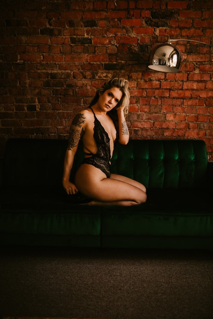 Courtney’s boudoir #N0t1kQ6u