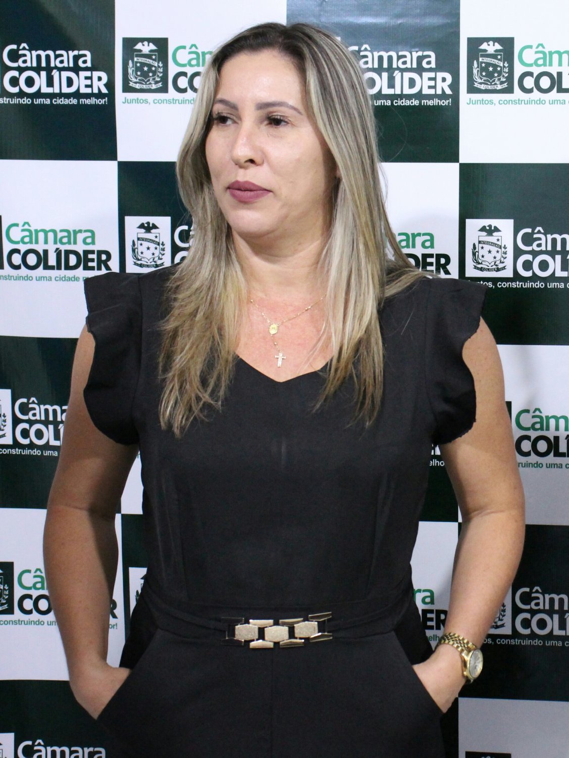 Brazilian councilor of the municipality leaked video masturbating her juicy pussy. (Vereadora) #n8cD7tnD