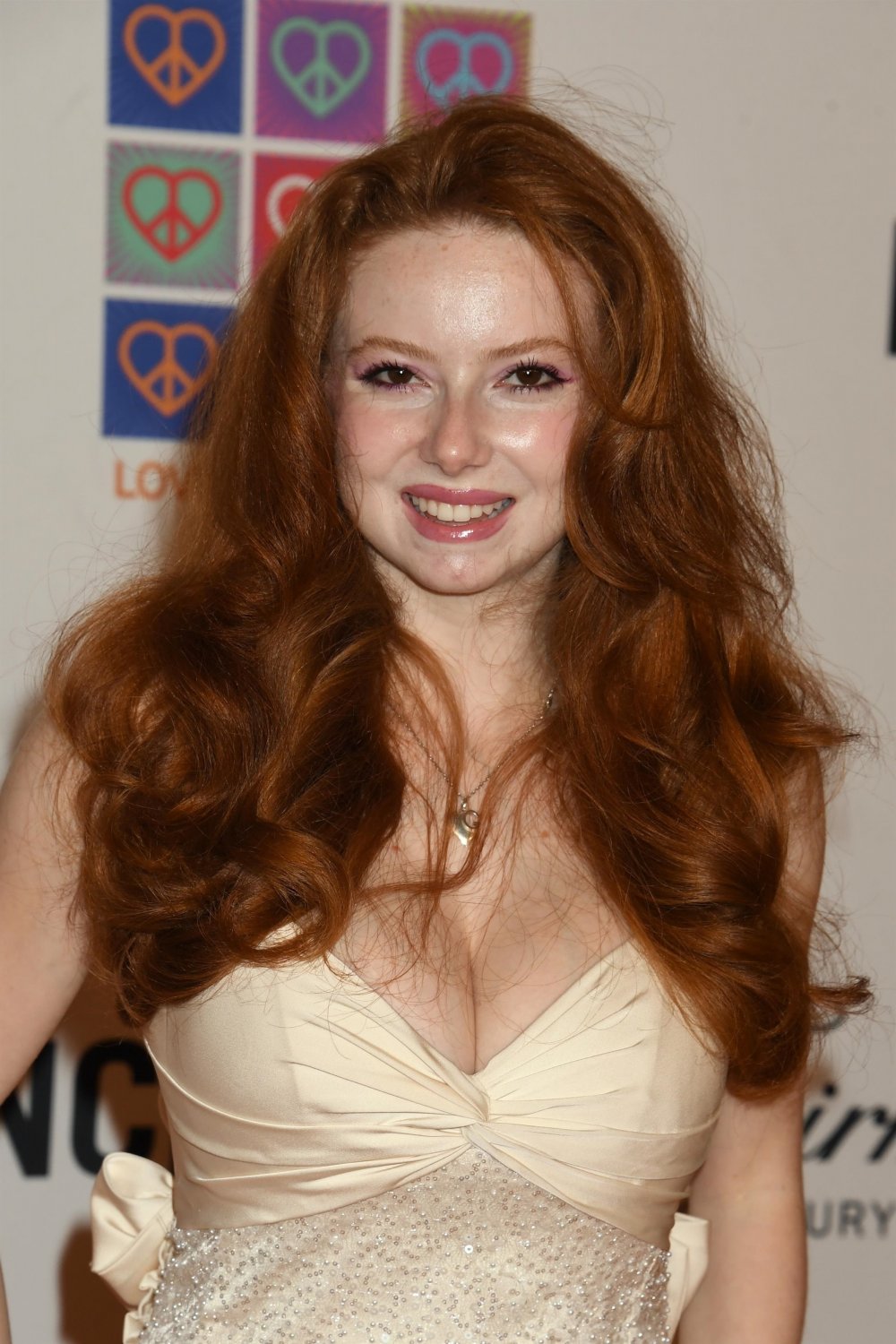 Francesca Capaldi (compilado sexy) #O25RnSX9
