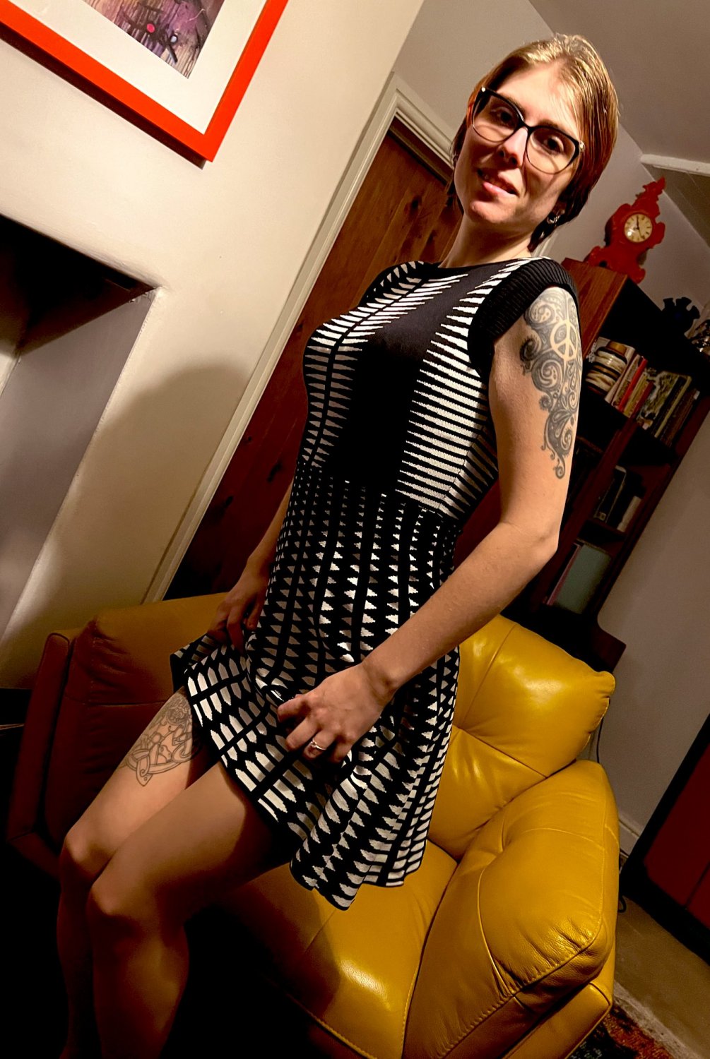 Hot British milf Rebecca showing us her big meaty pussy 🥵🔥 #o9DyKe55