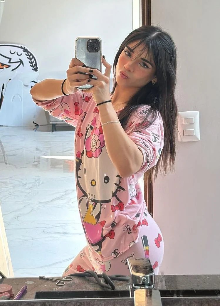 Alana Flores (2) #OAgIu1hl