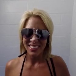 jennyjizzxxx facial toilet 12