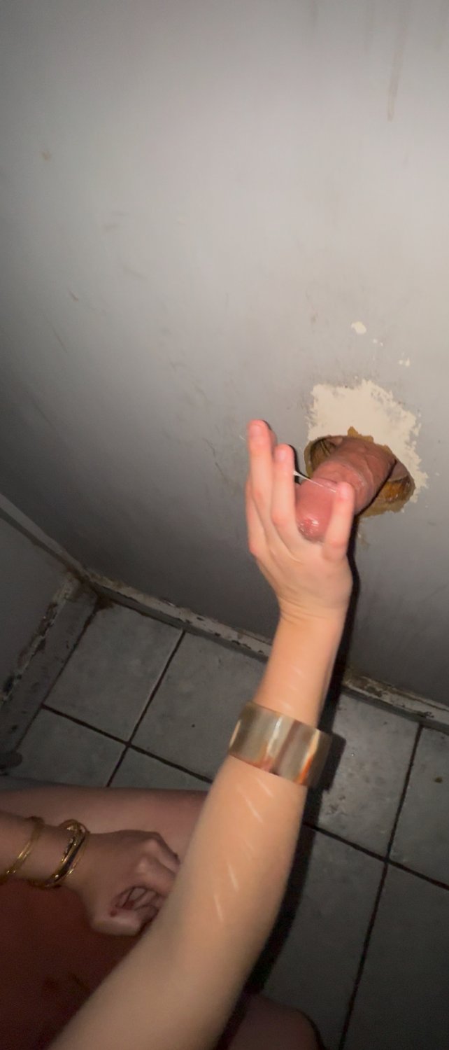 I got used like complete filth, I born to make men cum anywhere anytime. Use me to drain your cocks #ON5jZh0G
