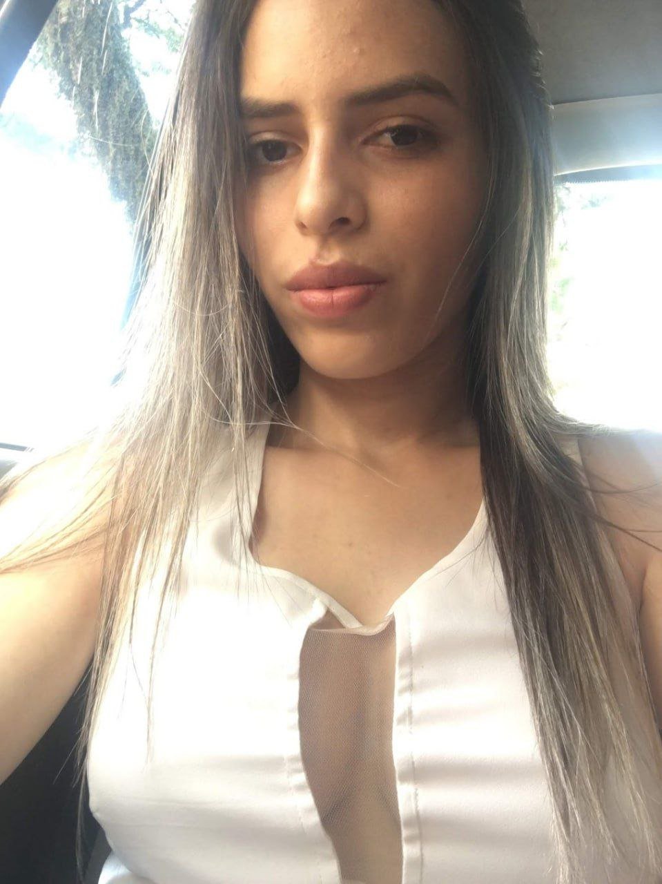 Vazou putinha dormindo,quem quiser vazar sua esposa, amiga ou namorada no sigilo vem pv #ouT69QYx