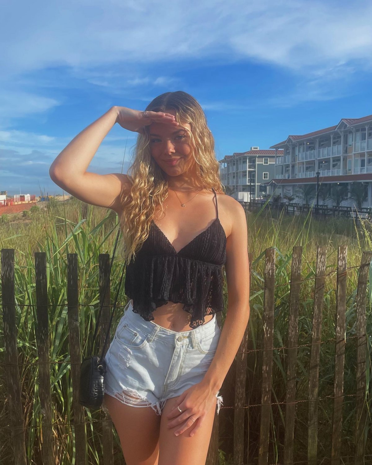 Sexy blonde college teen Michelle #OXgFxQLP