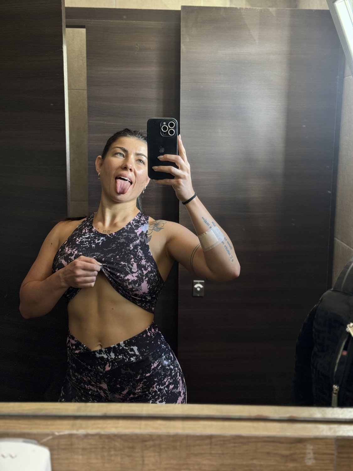 Let me be your workout instructor and show you how to fuck me #P0daXWP5