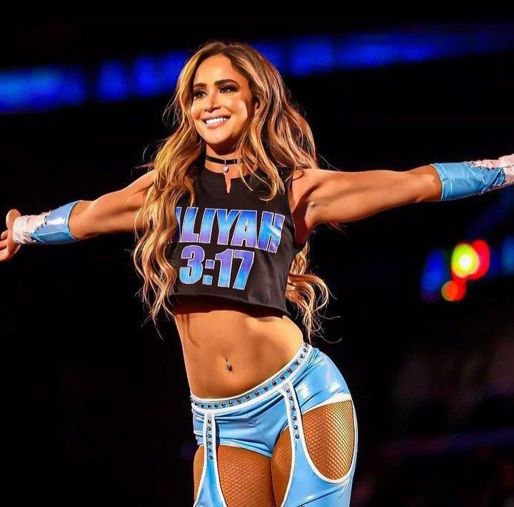 WWE Aliyah #p7JOevlP