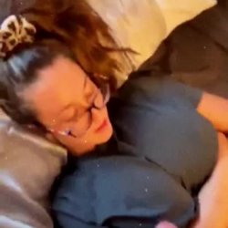 Milf fuck with boobs hidden