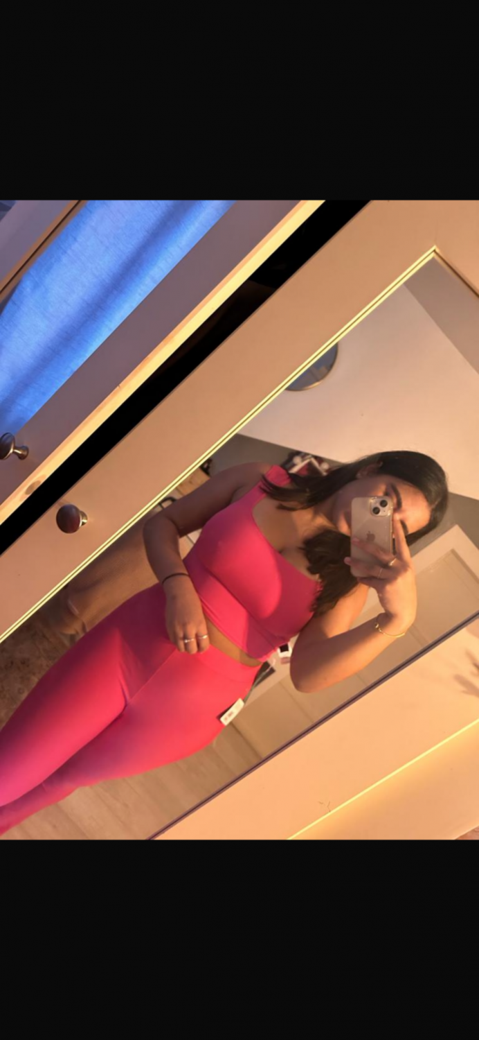Holly23 yo slut #pDG1ayk5