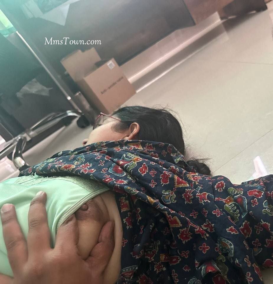 indian bitch get blowjob #PHU1UsQJ