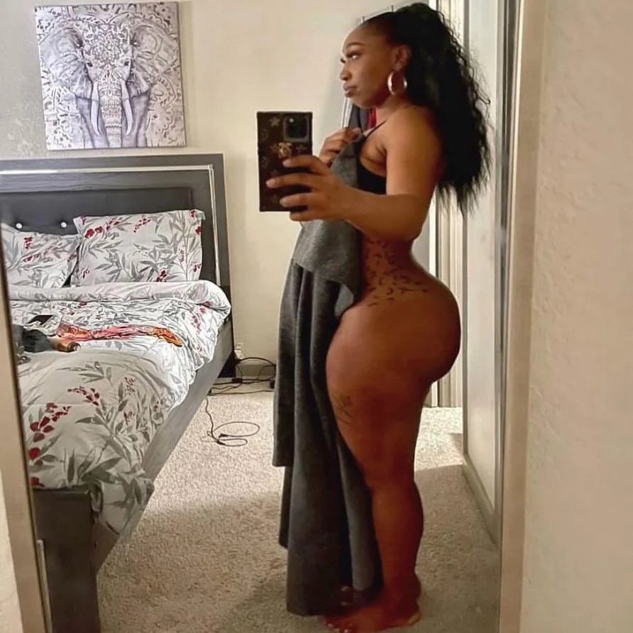 Naturally Stacked 👅🍑 #Pj3ywf9t