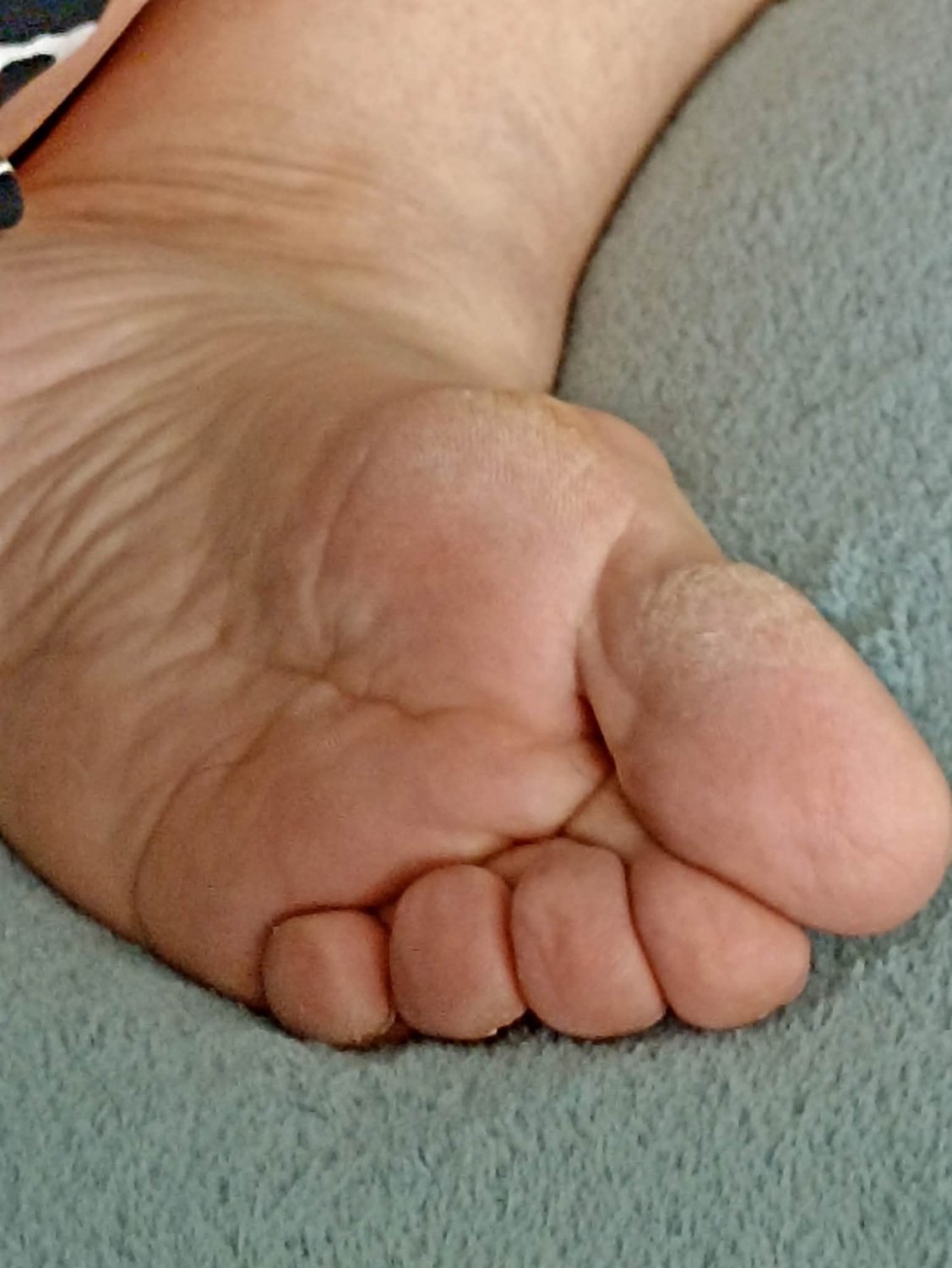 My French friend is addicted to his wife's feet #pr4WKYuZ