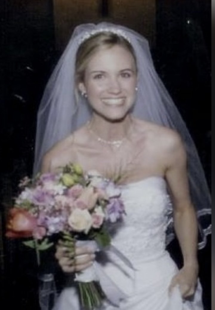 NewlyWed Blonde and Nurse cheating with Best Man and since on the side. #pupJC80R
