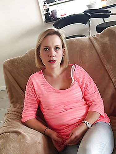 UK Mum Carrie Naked #qmZsIgNx