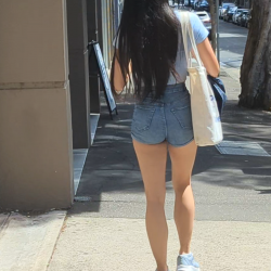 I LIKE SHORTS…