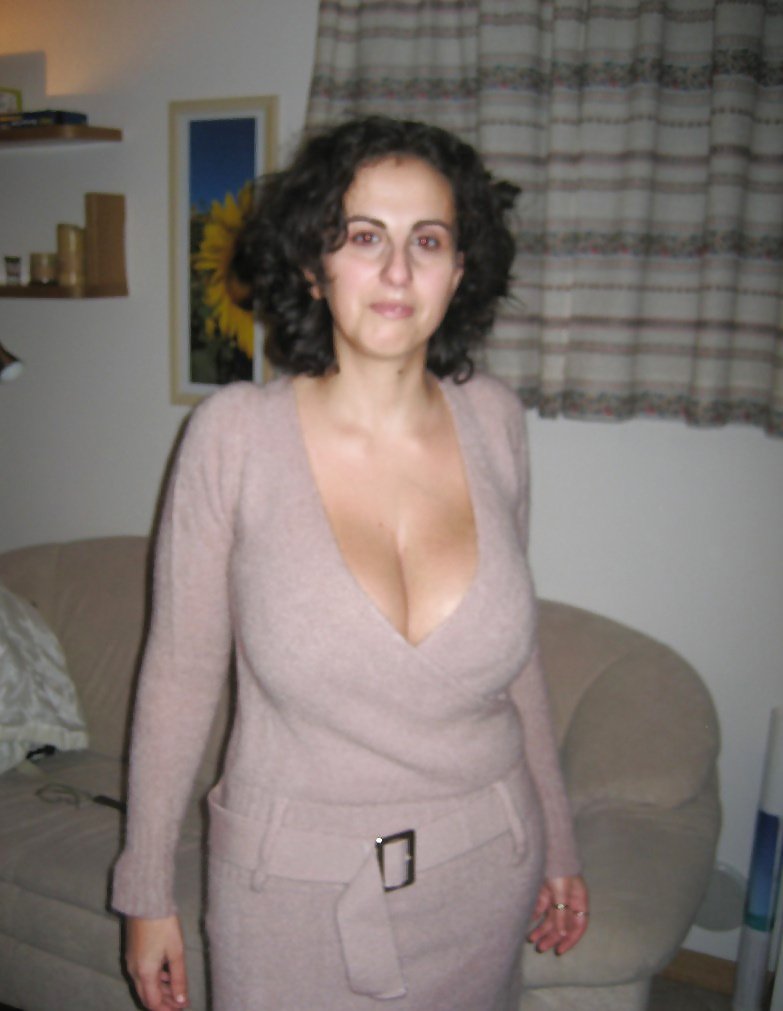 Marta - With Big Tits Or Huge Tits..?   (pic2) #qqPS67MQ