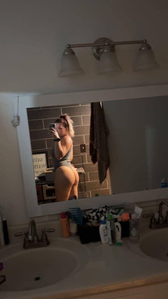 Arizona slut #RCYGOD7O