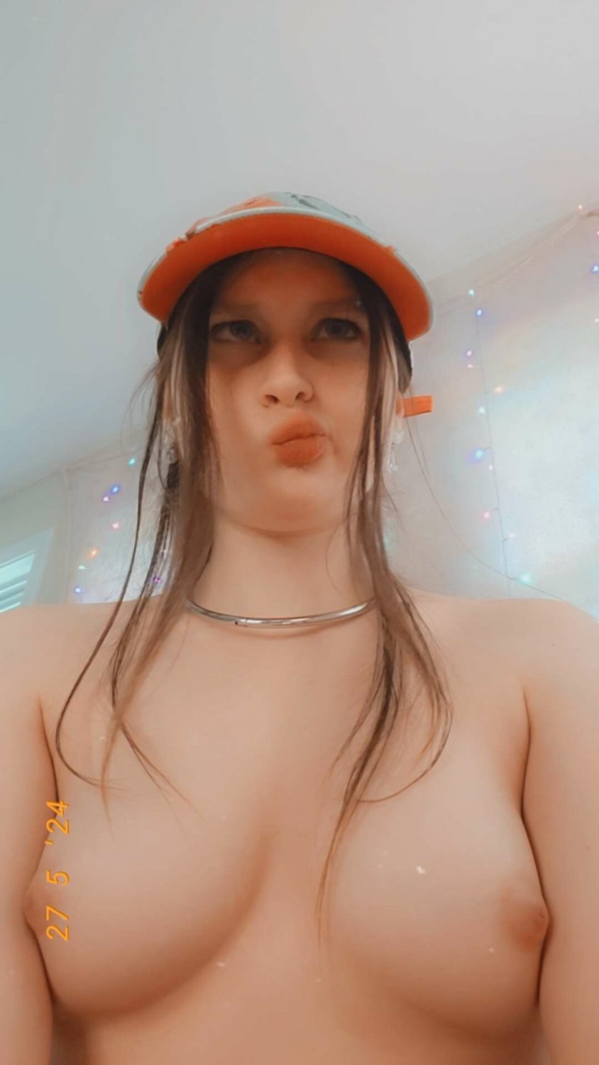 Chat Pic Slut No Name #re3JYNsr