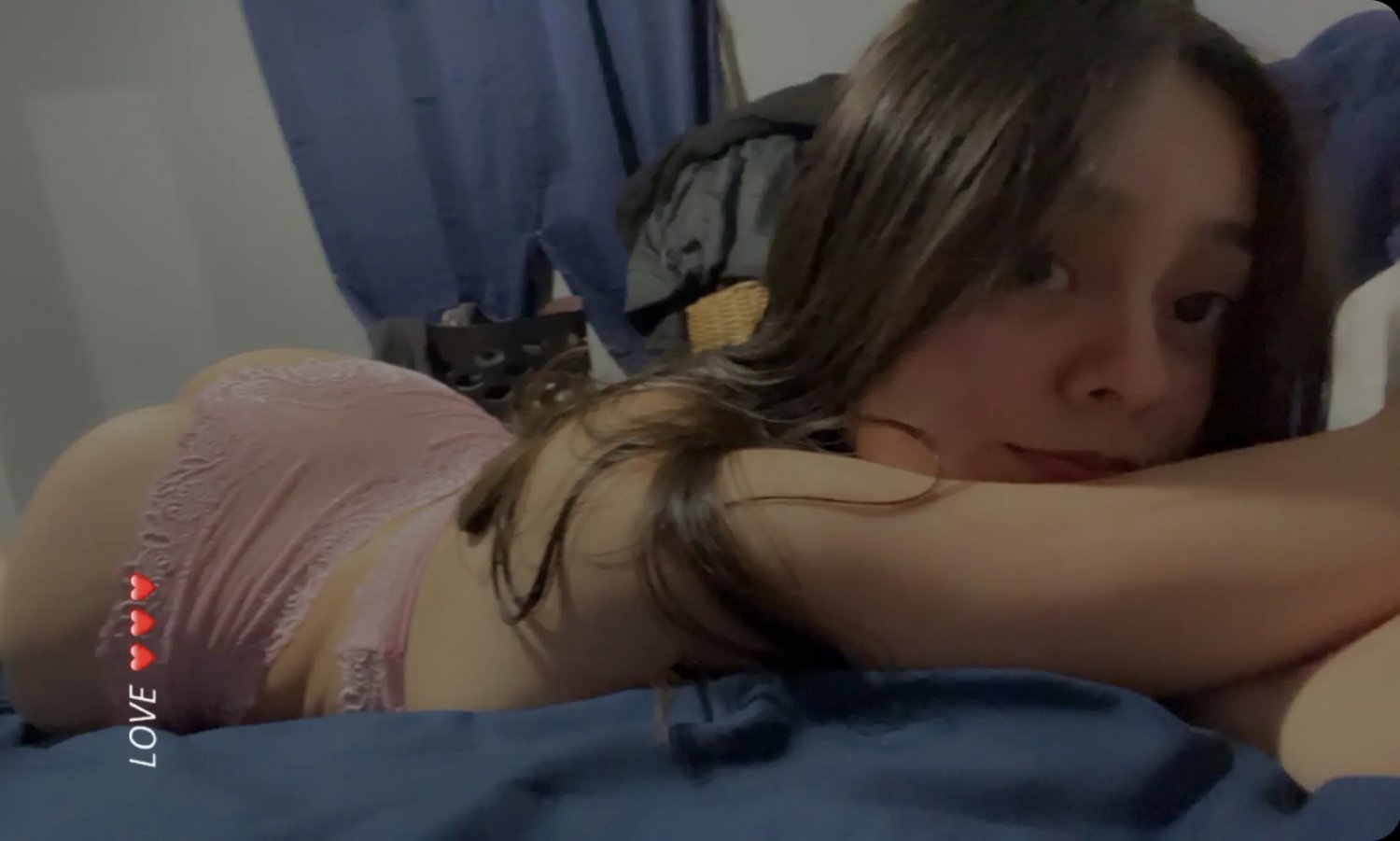 Sexy 24yo Jackie has perky little tits #rfKmv1xx