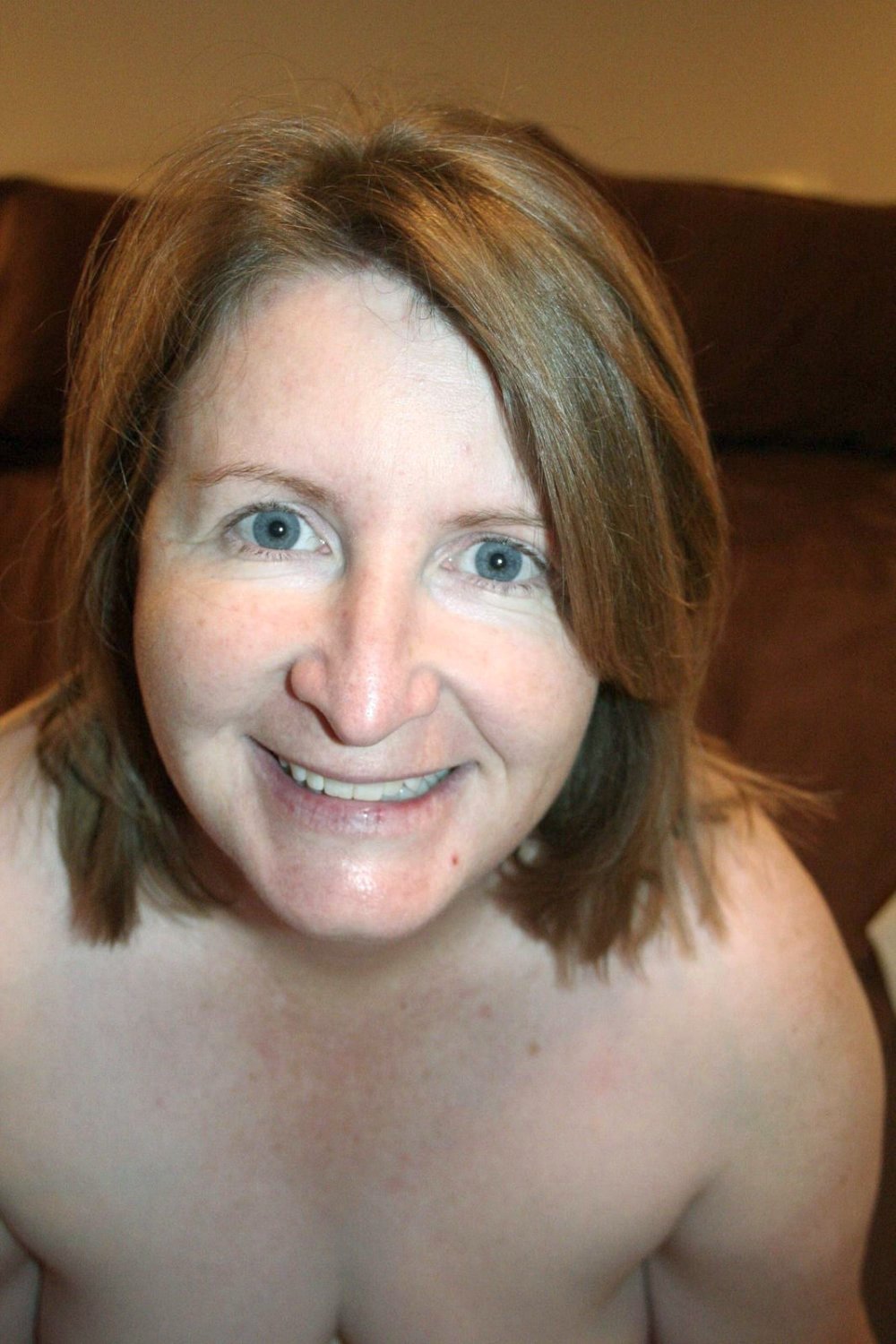 Kaylee from Australia jacks a cock #RhqGJjiF