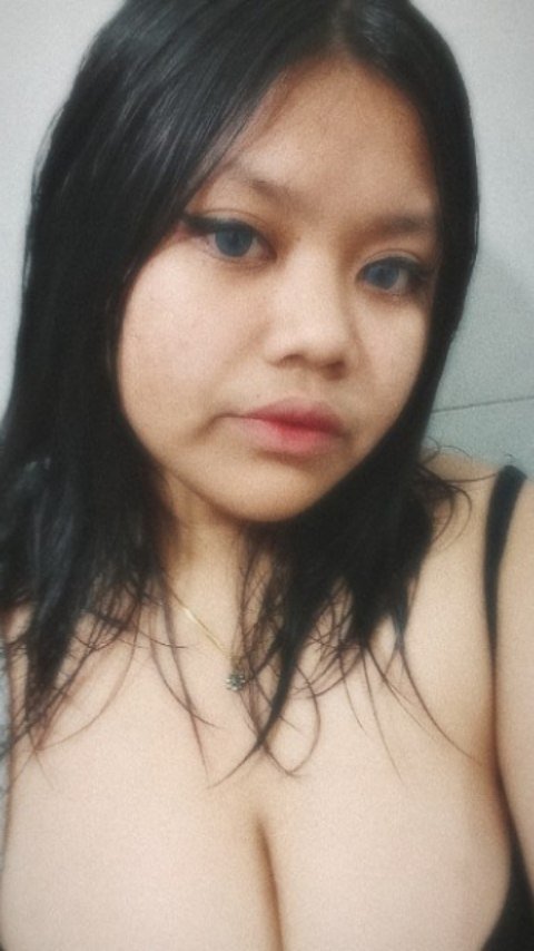 Trade ur gf with mine DM me #rP5mOgAy