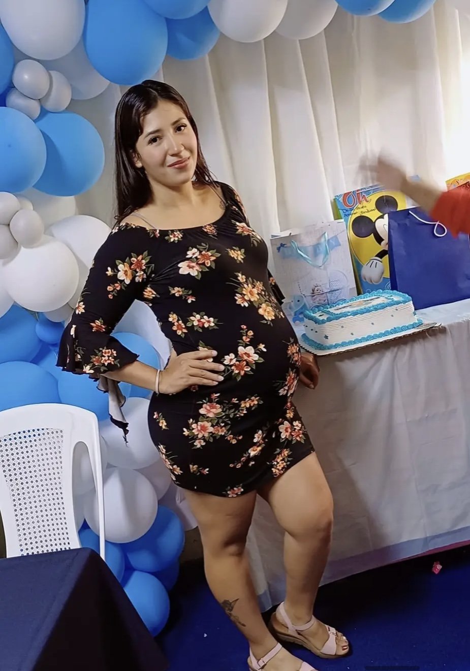 Beautiful prego Latina #rUHUFs9R