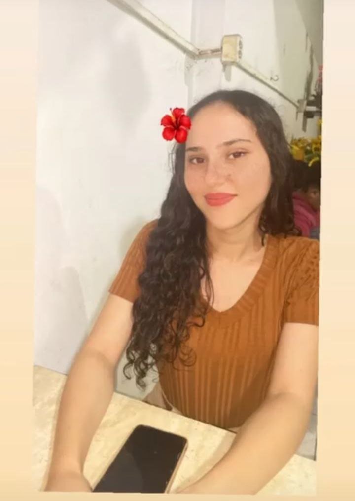 Novinha gostosa pelada #RuYgrPwY