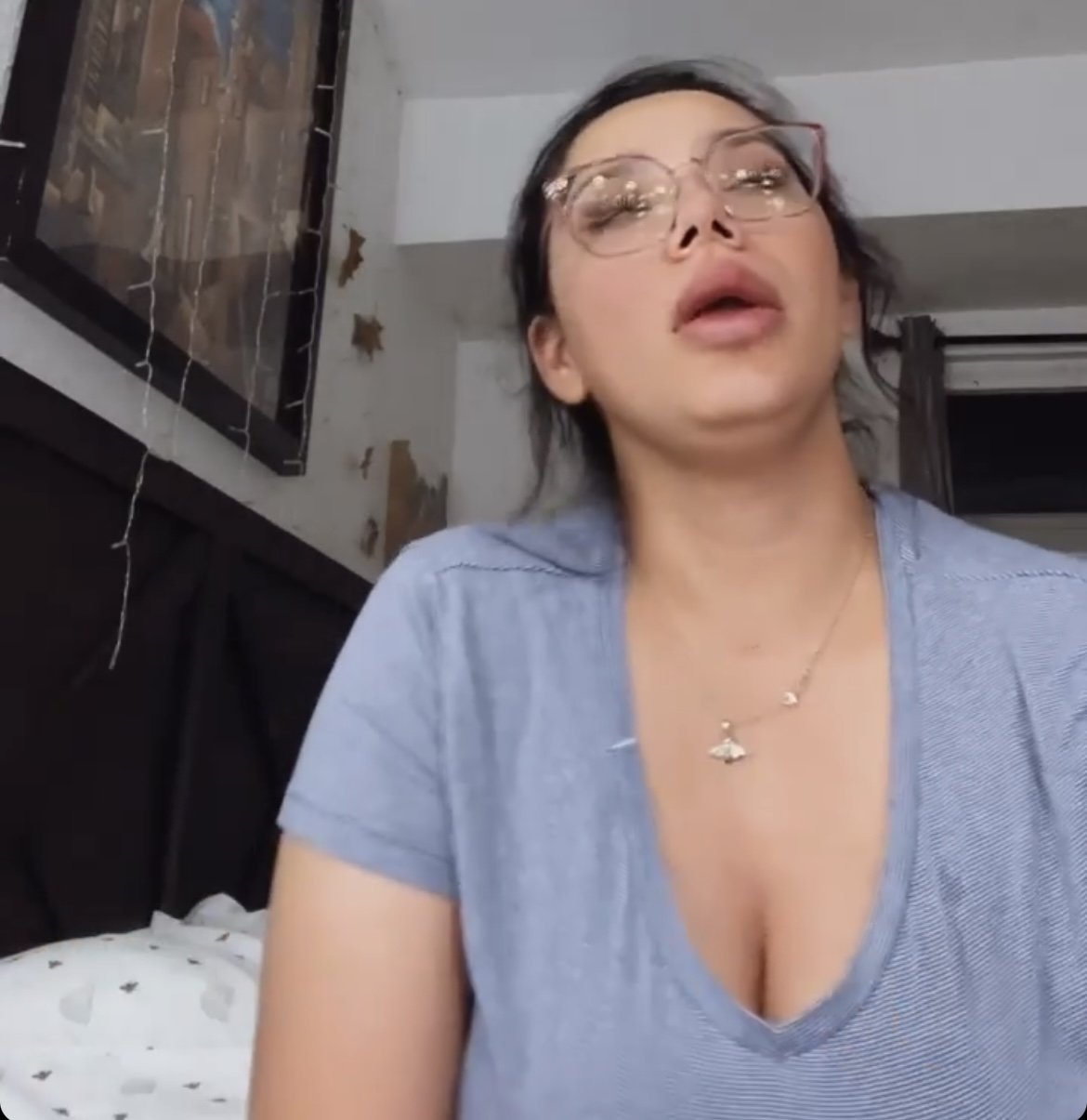 Latina milf dsl lips I would bust all over her beautiful slutty face #S1L7Sp3C