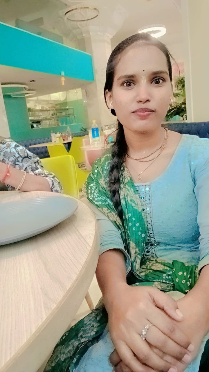 Beautiful Indian Devotee Women #S3VN6NbZ