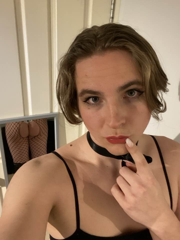 UK Sissy Sophie being a good little whore for nasty perverts again - kik: _sissysophiex - (3. G.) #S8MOCzu5