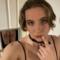 UK Sissy Sophie being a good little whore for nasty perverts again – kik: _sissysophiex – (3. G.)