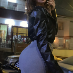 sharon veneca culona