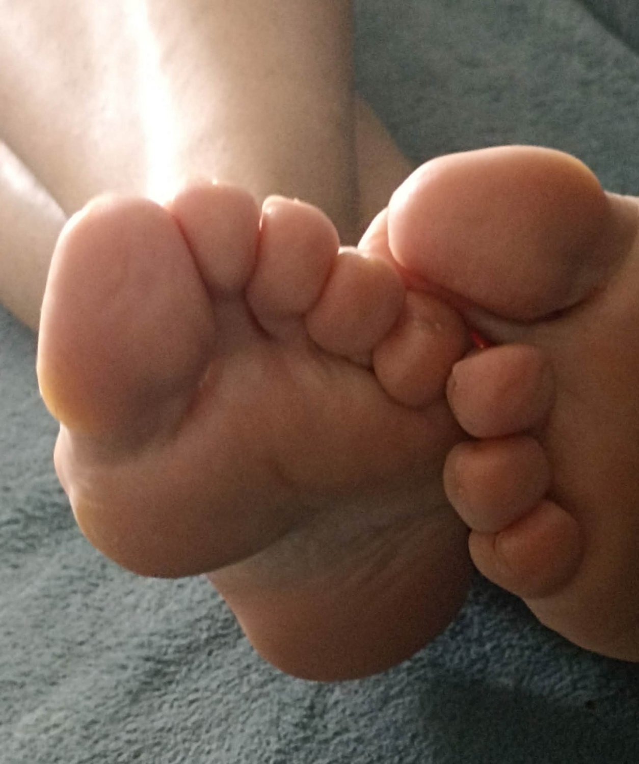 My French friend is addicted to his wife's feet #SXIp34yi