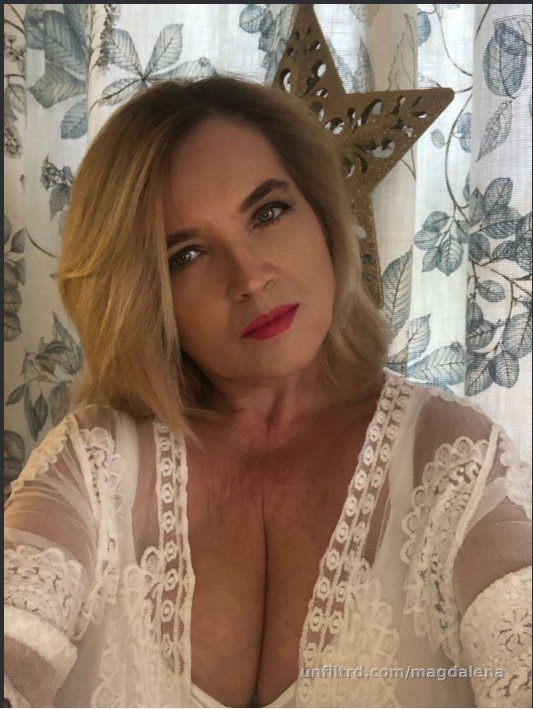 Magdalena stepanka's mom #syBtRLPQ