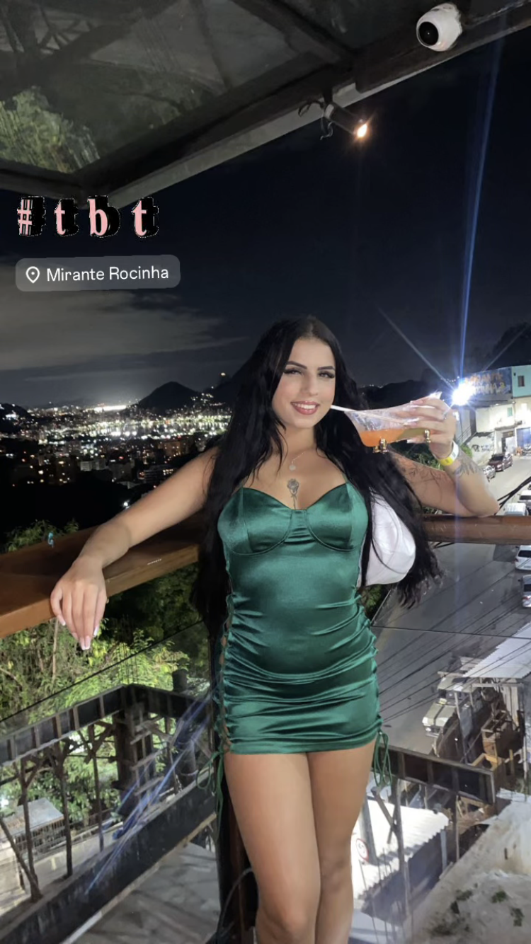 Seguidor mandou para mim vídeos vazados da tik Tok famosinho do RJ #Tp3upnVA