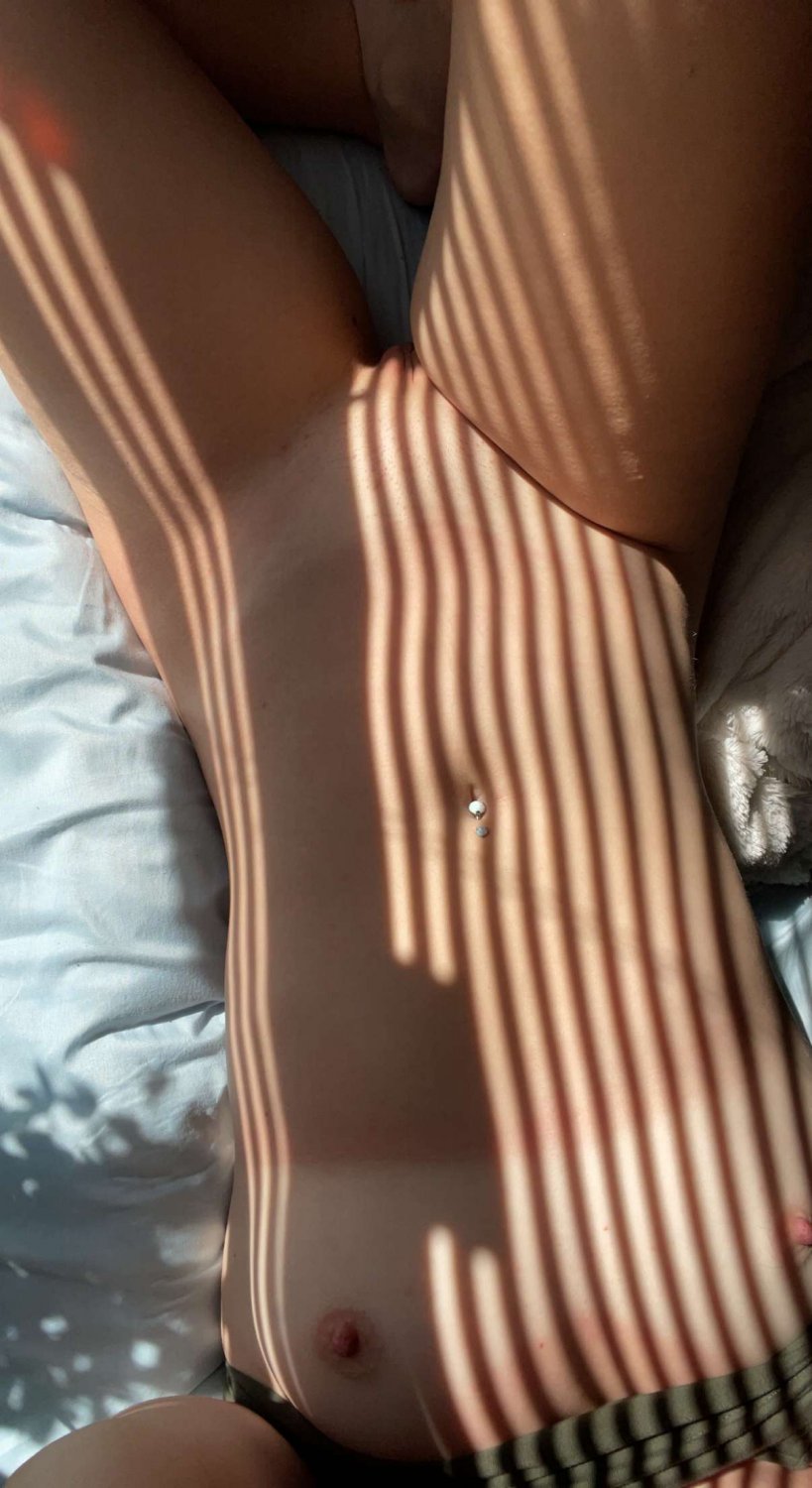 Leaked Sexy teen slut Emma shows off sexy petite body and phat ass #Twmyps46