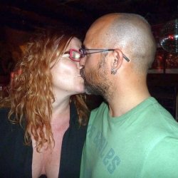 Isa sucks cock
