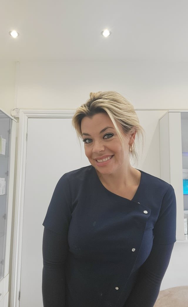 British Mum MILF #w3nk1nZ4
