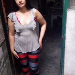 Cute call girl in Pakistan