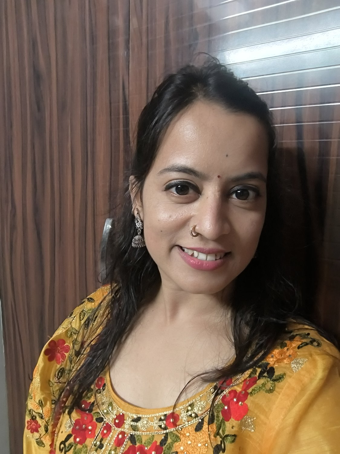 Beautiful Indian Devotee Women #WHOGBYtL