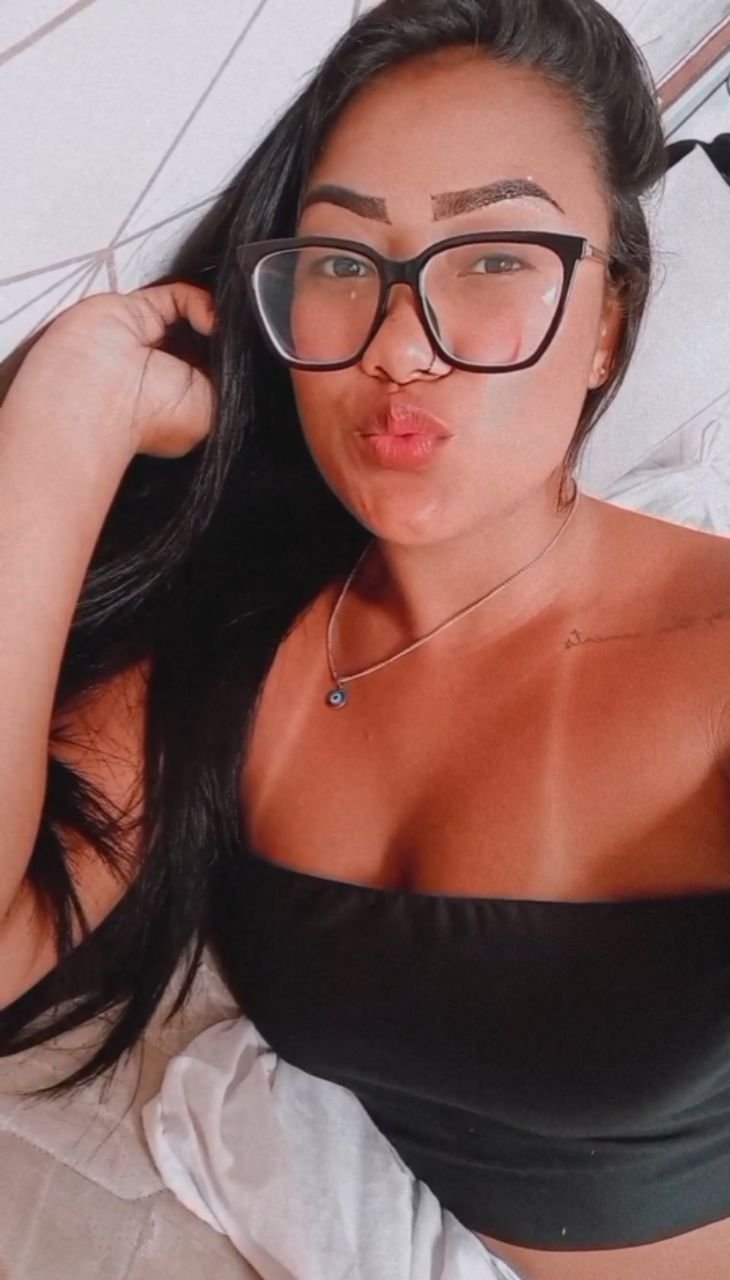Morena peituda #wiAiwBoF