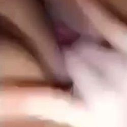 sexy latina fingering her fat pretty pussy